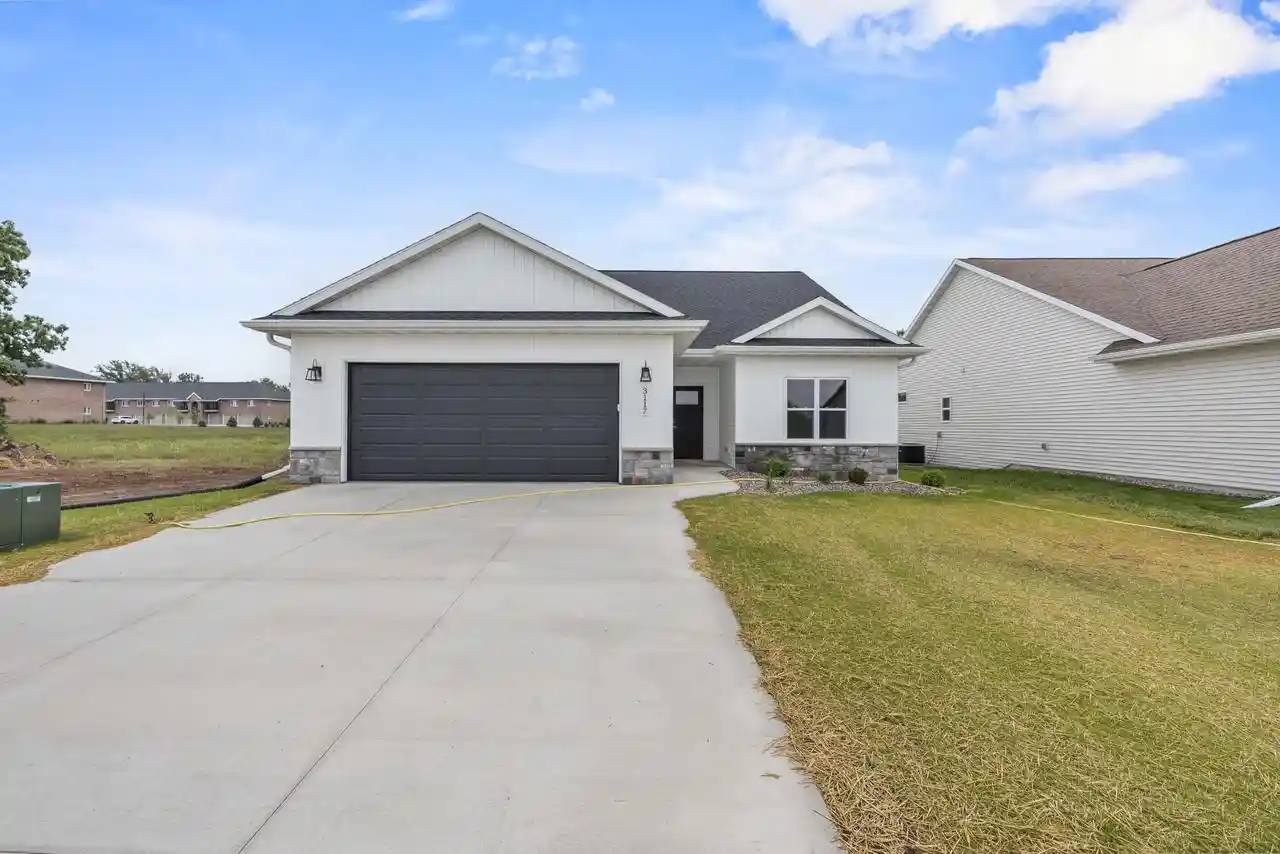 1st image of 3117 Lazy Oak Court Court, Green Bay, WI 54311 | MLS# 50327492