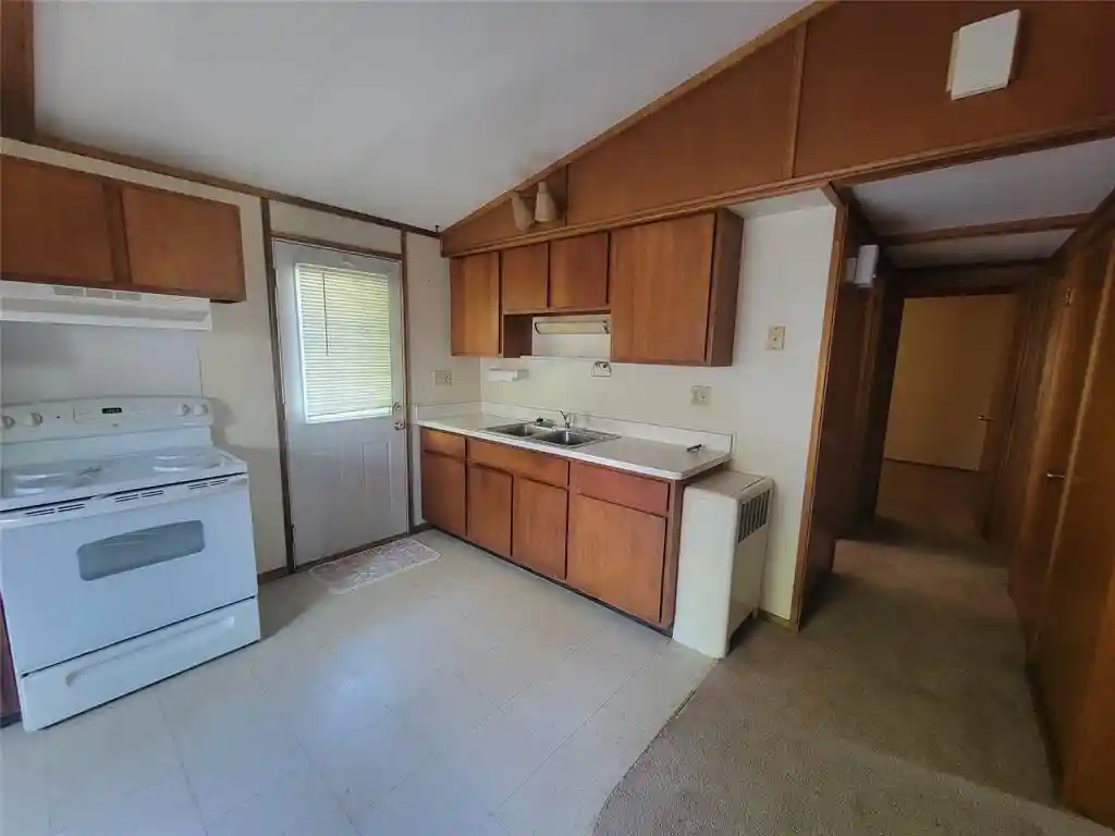 31st image of 2514/2516 Skeels Avenue Avenue #2, Eau Claire, WI 54701 | MLS# 1602313
