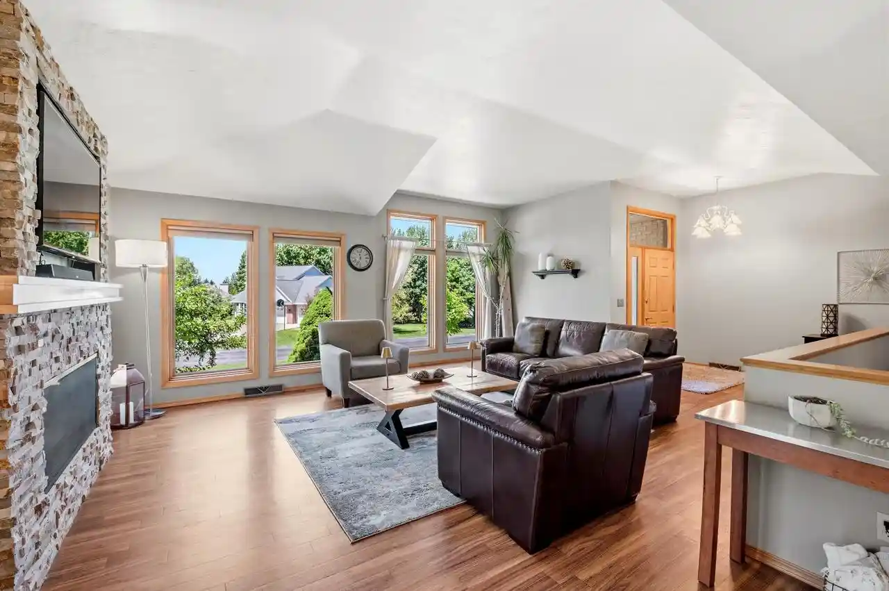 3rd image of 4000 Buckeye Way Way, Green Bay, WI 54311 | MLS# 50327497