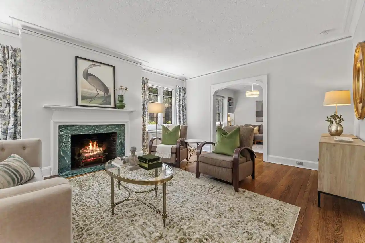 Homes for sale in Whitefish Bay, WI | 4637 N Murray Avenue Avenue, Whitefish Bay, WI 53211 | MLS# 1967562