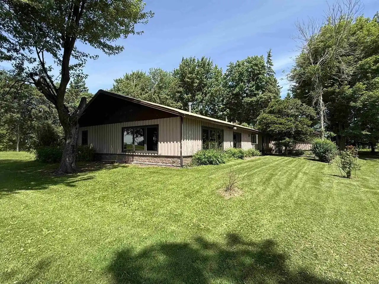 Homes for sale in Athens, WI | 234801 Venzke Road Road, Athens, WI 54411 | MLS# 22602733