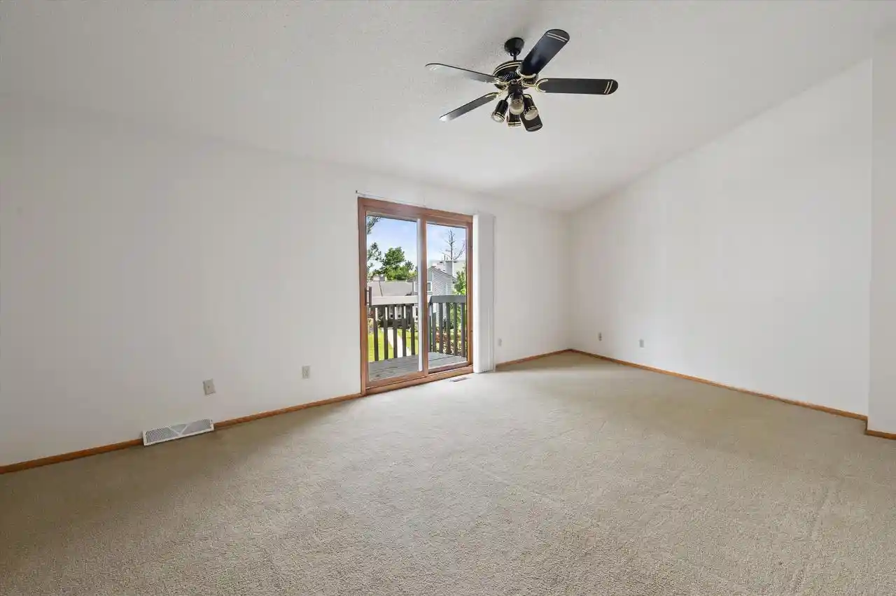 Homes for sale in New Berlin, WI | 15661 W Ridge Road Road, New Berlin, WI 53151 | MLS# 1967578
