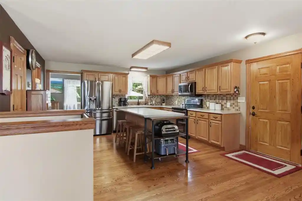 Homes for sale in Fall Creek, WI | E10725 Hwy 12, Fall Creek, WI 54742 | MLS# 1602297