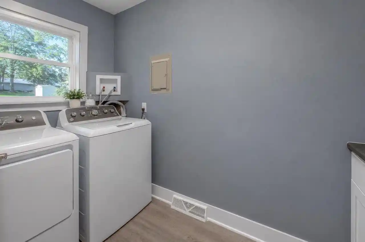 2nd image of 520 W Milwaukee Street Street, Stoughton, WI 53589 | MLS# 2025978