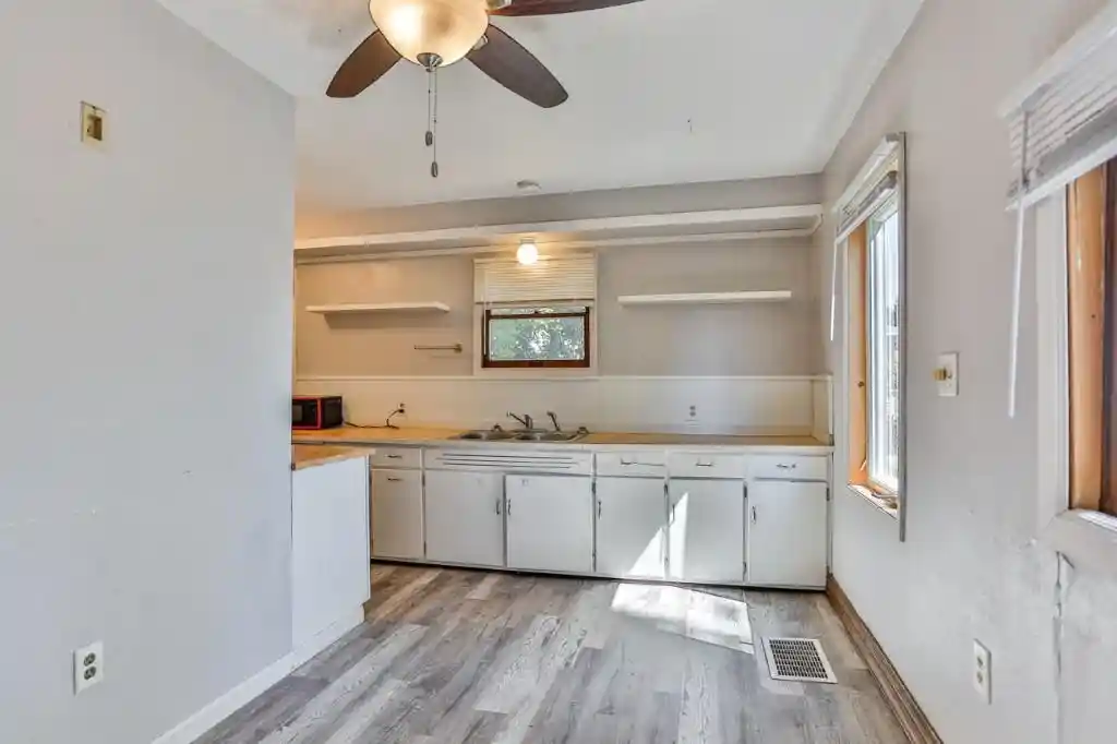 2nd image of 511 S Bellis Street Street #Unit B, Wausau, WI 54403 | MLS# 22602741