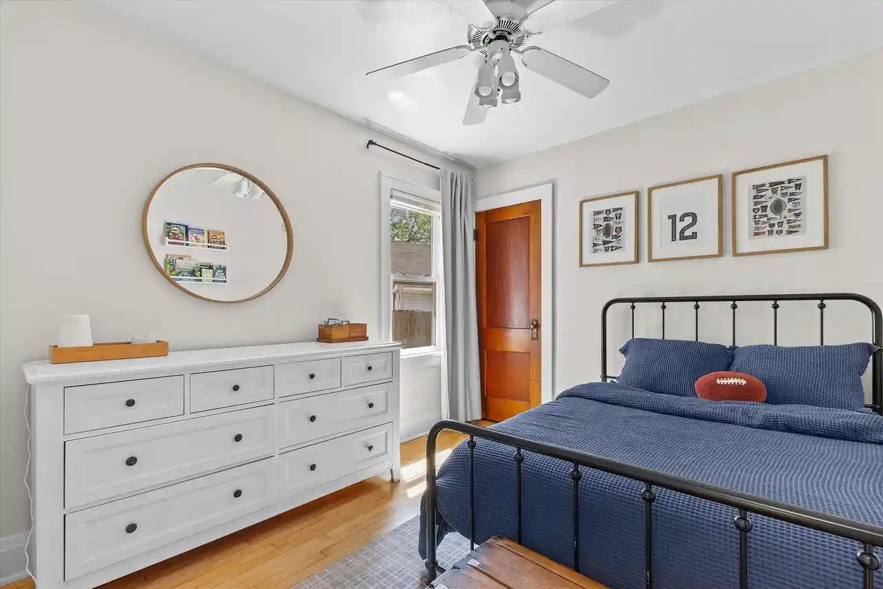 Homes for sale in Wauwatosa, WI | 6431 Vista Avenue Avenue, Wauwatosa, WI 53213 | MLS# 1967610