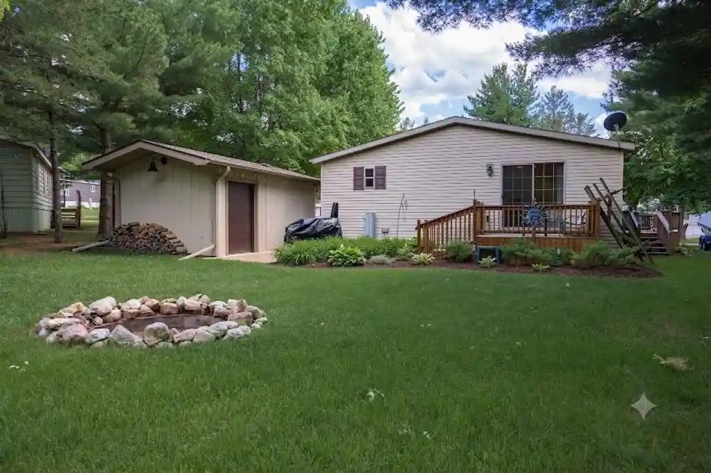 2nd image of 5 Deer Run Run, Mauston, WI 53848 | MLS# 2025992