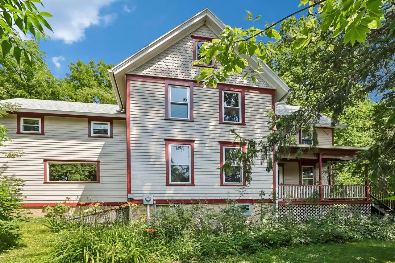 1st image of 2348 Hwy 92, Mount Horeb, WI 53572 | MLS# 2025995