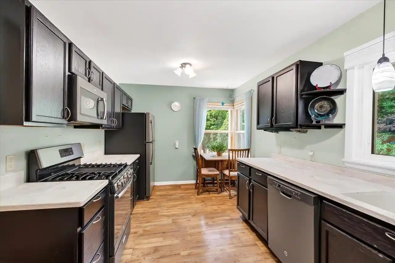Photo 3 of Single family home for sale at 302 Glen Hwy, Madison, WI 53705 | MLS# 2026000 | Listing updated on 2026-08-25