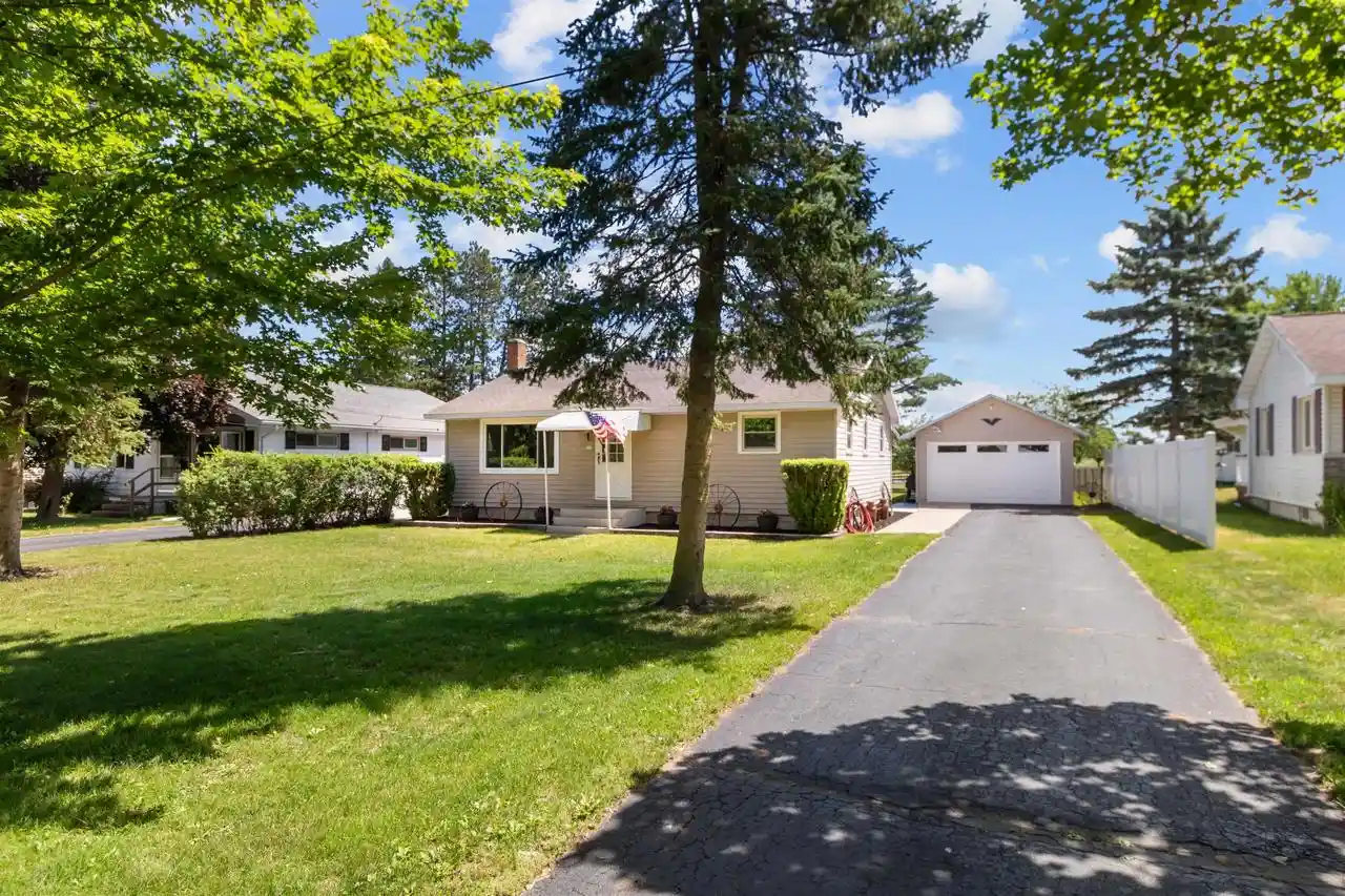 Homes for sale in Princeton, WI | 510 N Fulton Street Street, Princeton, WI 54968 | MLS# 50327520