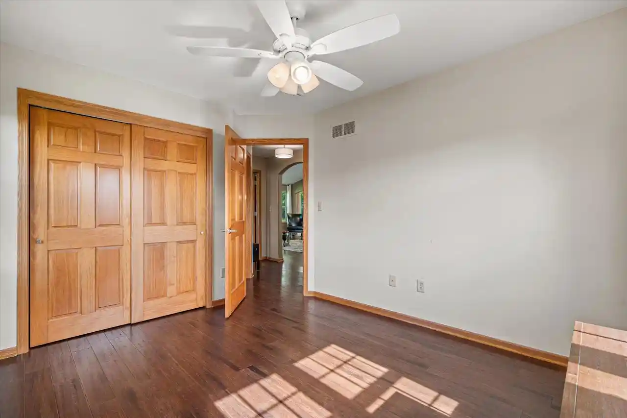 5th image of 6797 Jamestown Dr Dr, West Bend, WI 53090 | MLS# 1967635