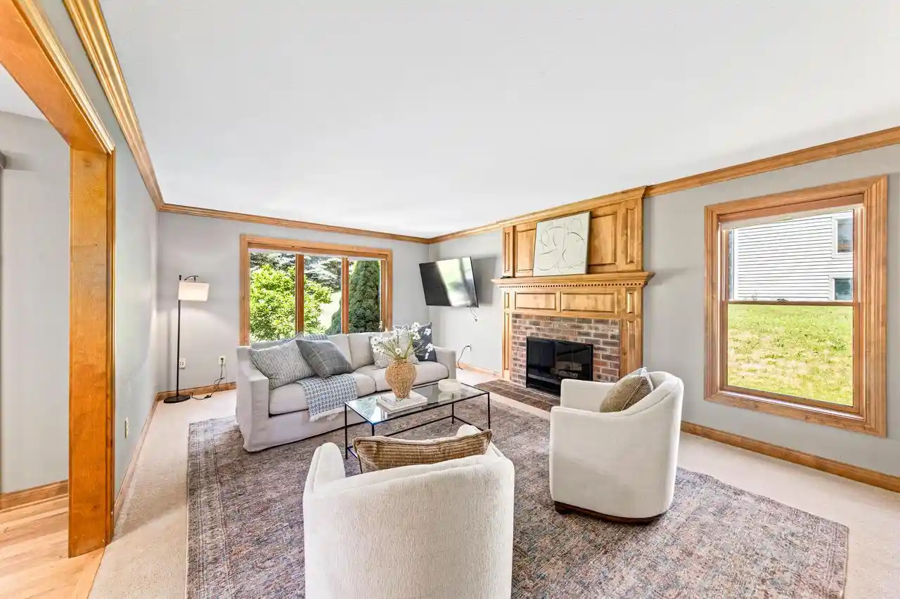 2nd image of 3106 Fox Ridge Dr Dr, Waukesha, WI 53189 | MLS# 1967647