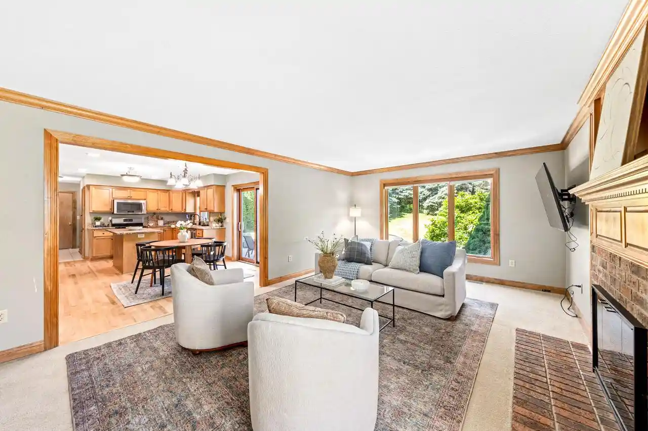 3rd image of 3106 Fox Ridge Dr Dr, Waukesha, WI 53189 | MLS# 1967647
