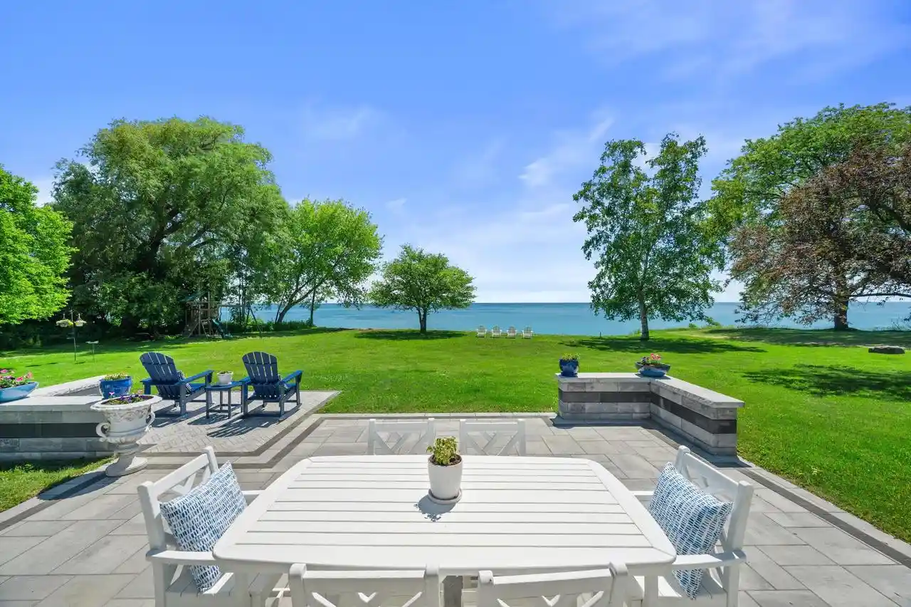 1st image of 13334 N Lakewood Dr Dr, Mequon, WI 53097 | MLS# 1967650