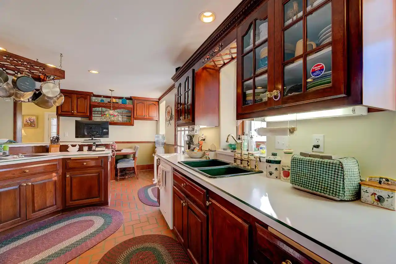 Photo 3 of Mansion for sale at S16w32772 Hwy 18, Delafield, WI 53018 | MLS# 1967680 | Listing updated on 2026-09-19