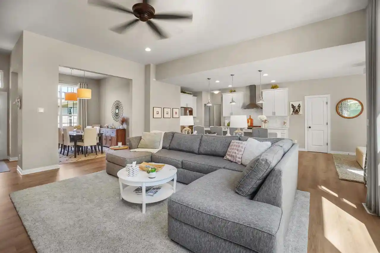 2nd image of W279n8618 Twin Pine Circle Circle, Hartland, WI 53029 | MLS# 1967705
