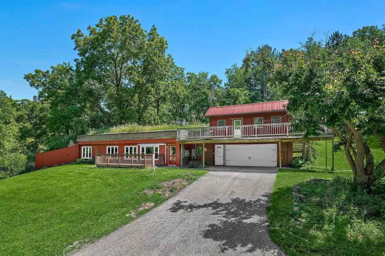 image of N8083 Amundson Coulee Road Road, Holmen, WI 54636 | MLS# 1967703