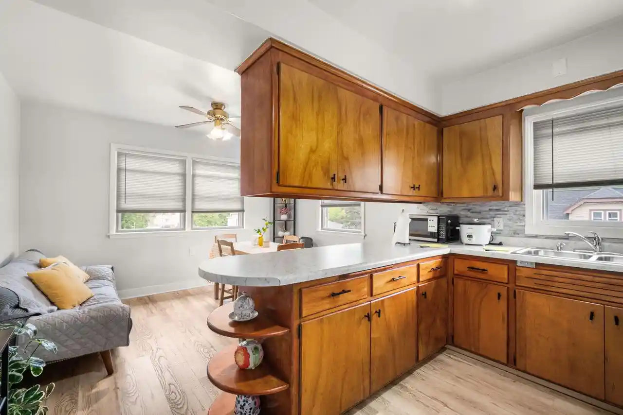 Homes for sale in South Milwaukee, WI | 1334 Manitoba Avenue Avenue, South Milwaukee, WI 53172 | MLS# 1967718