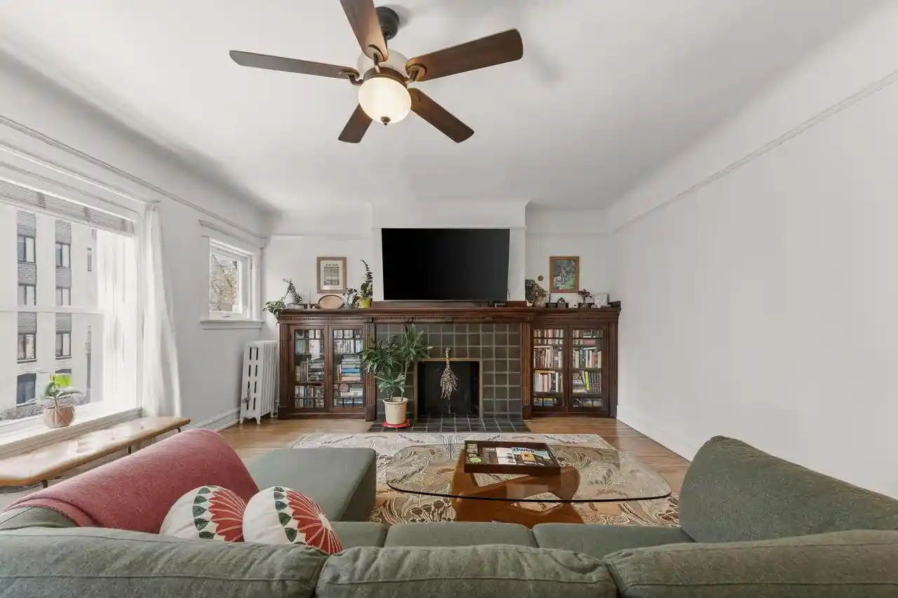 5th image of 1714 E Kane Pl Pl #K, Milwaukee, WI 53202 | MLS# 1967723