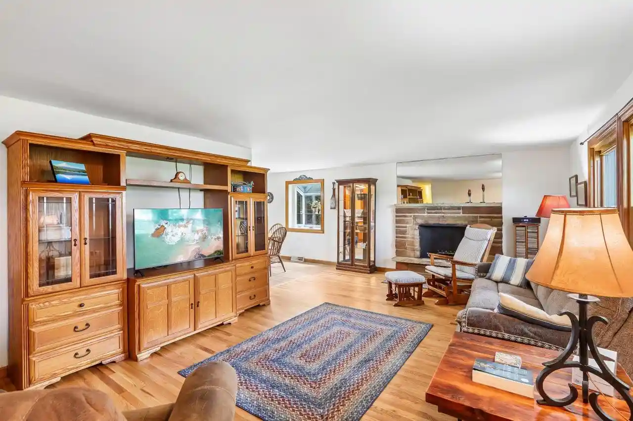 72nd image of 2232 Tower Dr Dr, Stoughton, WI 53589 | MLS# 2026061