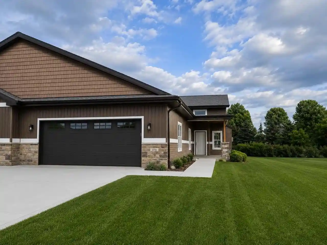 1st image of 3731 Newcastle Dr Dr #29, Janesville, WI 53546 | MLS# 2026063