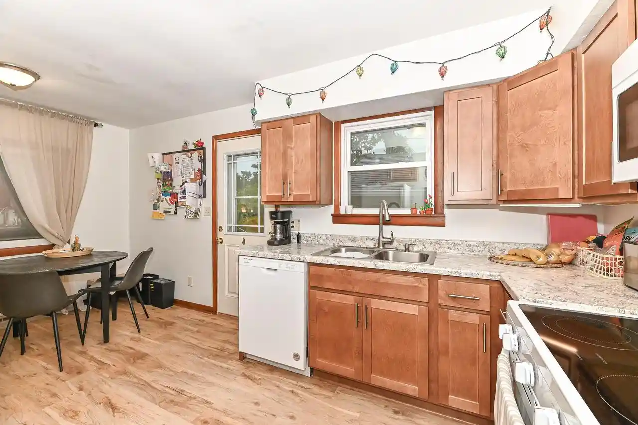 Homes for sale in Franksville, WI | 3430 Roberts Street Street, Franksville, WI 53126 | MLS# 1967758