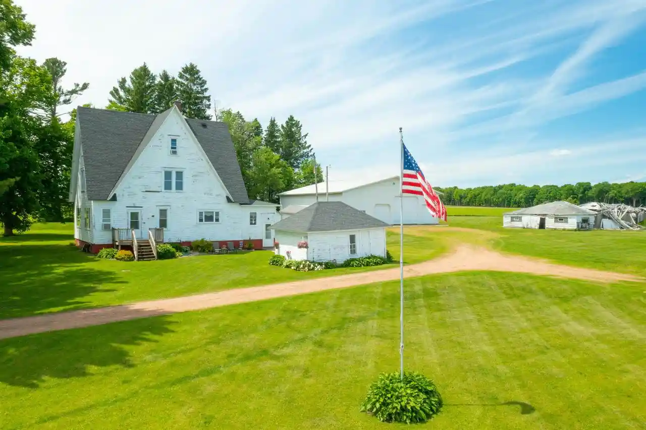 Homes for sale in Athens, WI | 138918 County Road L, Athens, WI 54411 | MLS# 22602761