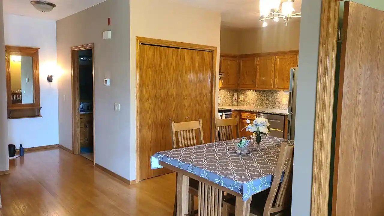 5th image of 1807 Ridgeway Dr Dr, De Pere, WI 54115