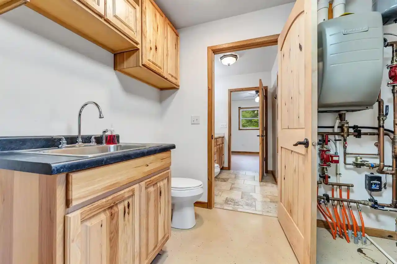 5th image of N7242 Shady Lane Dr Dr, Porterfield, WI 54159 | MLS# 50327571