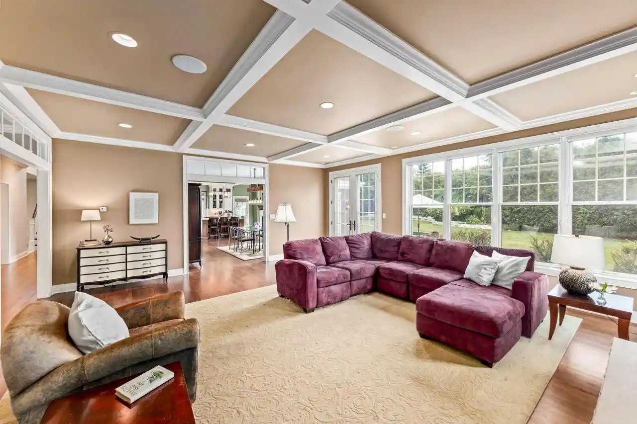 4th image of N74W16173 Stonewood Dr Dr, Menomonee Falls, WI 53051 | MLS# 1967770