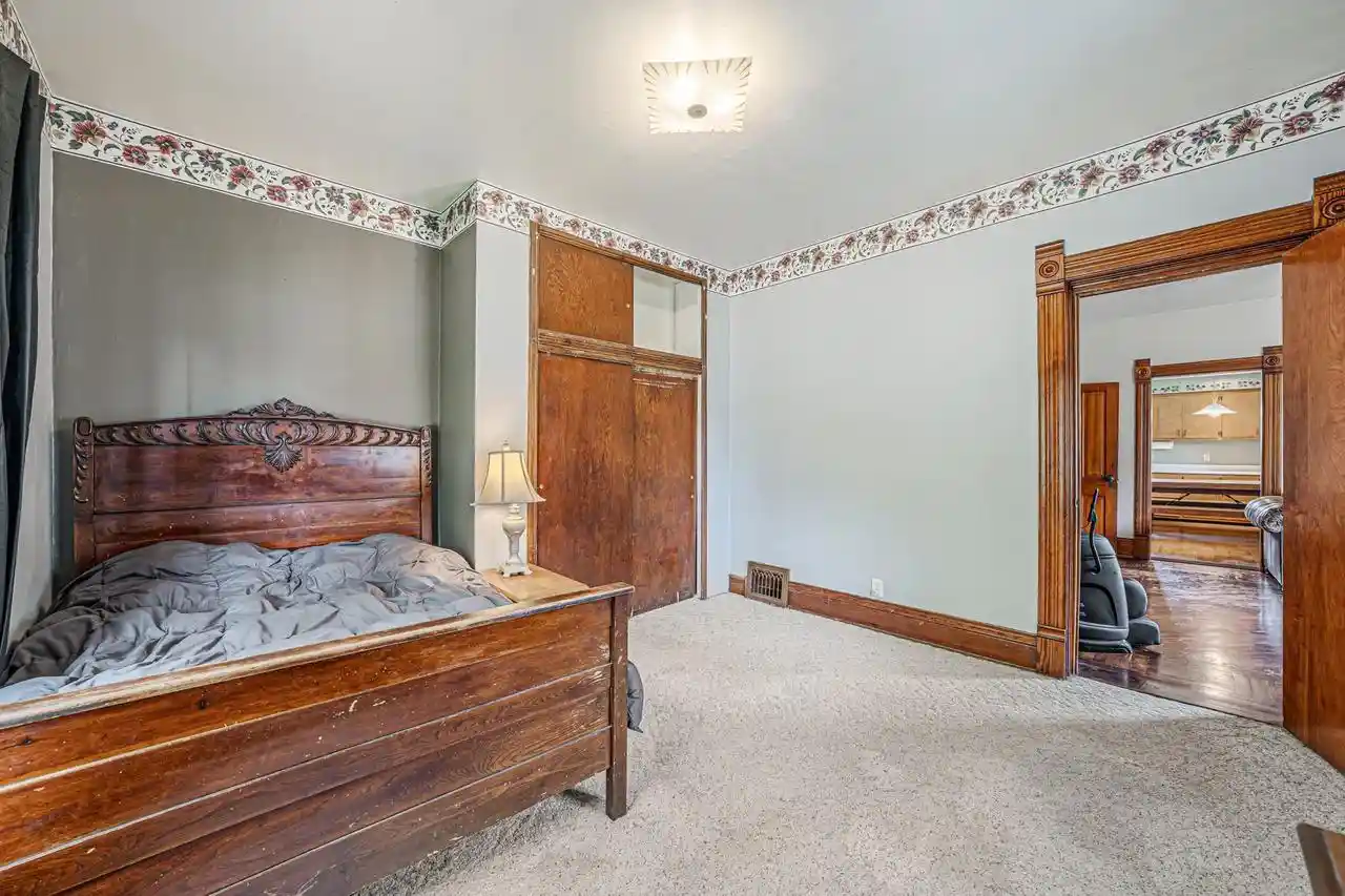 Homes for sale in Appleton, WI | 814 N Drew Street Street, Appleton, WI 54911 | MLS# 50327575