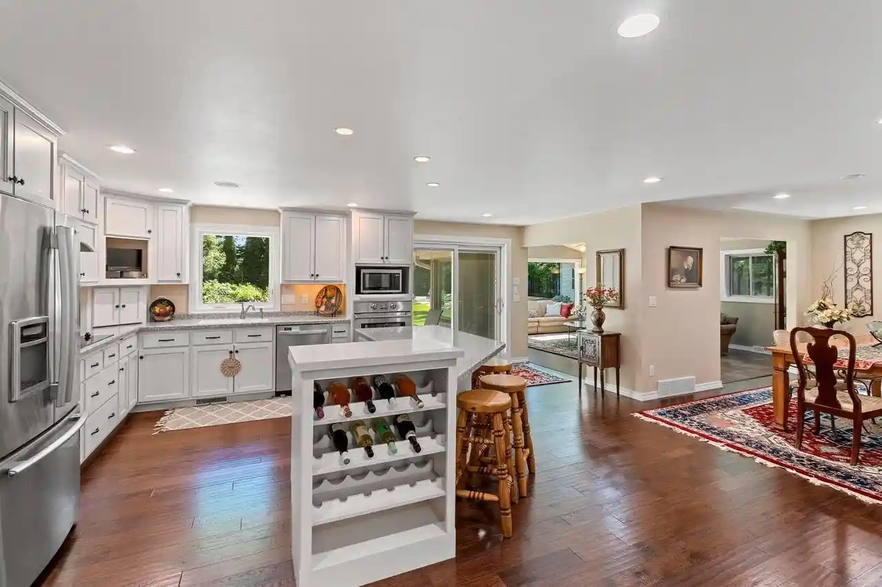 Photo 2 of Single family home for sale at 2447 Parkwood Dr Dr, Green Bay, WI 54304 | MLS# 50327576 | Listing updated on 2026-06-29