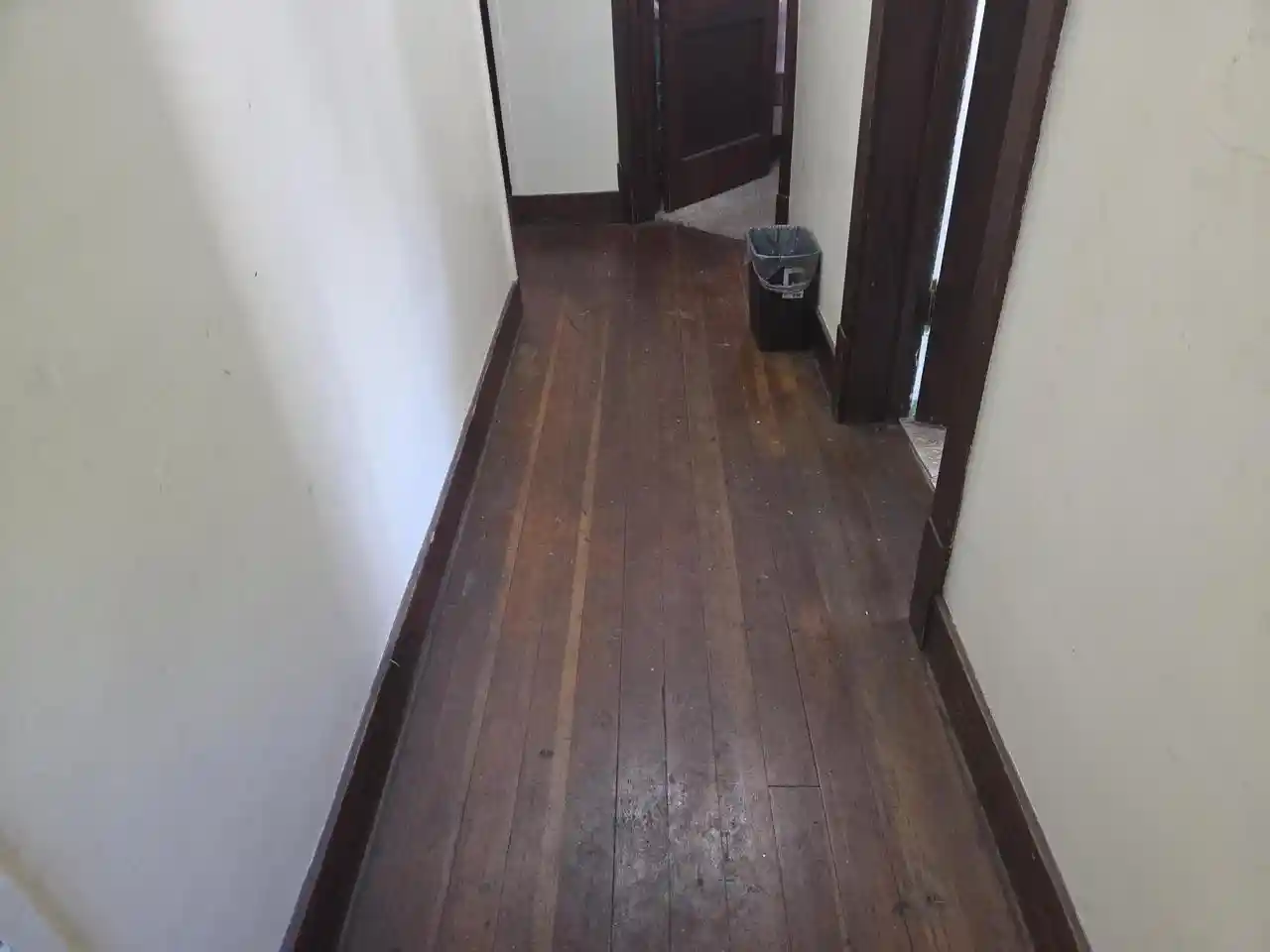Photo 3 of Single family home for sale at 913 S 21st Street Street, Manitowoc, WI 54220 | MLS# 1967786 | Listing updated on 2026-09-03