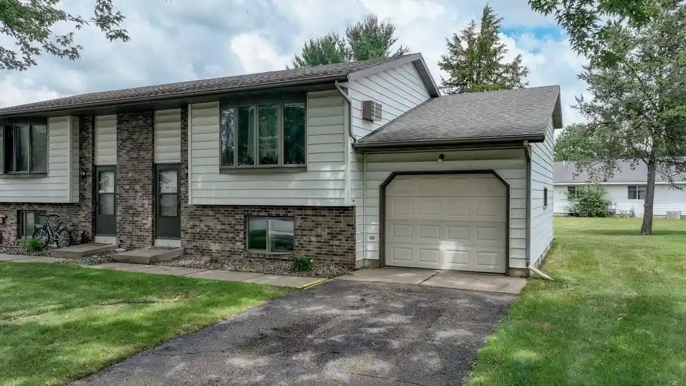 1st image of 816 818 Dorbe Street Street #1-2, Eau Claire, WI 54701 | MLS# 1602363