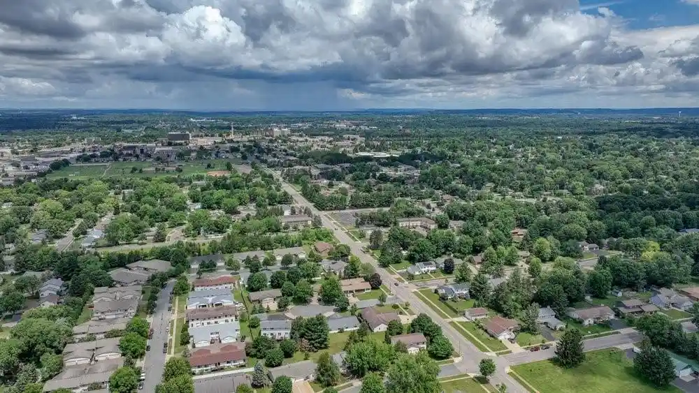 4th image of 816-818 Dorbe Street Street #1-2, Eau Claire, WI 54701 | MLS# 1602363