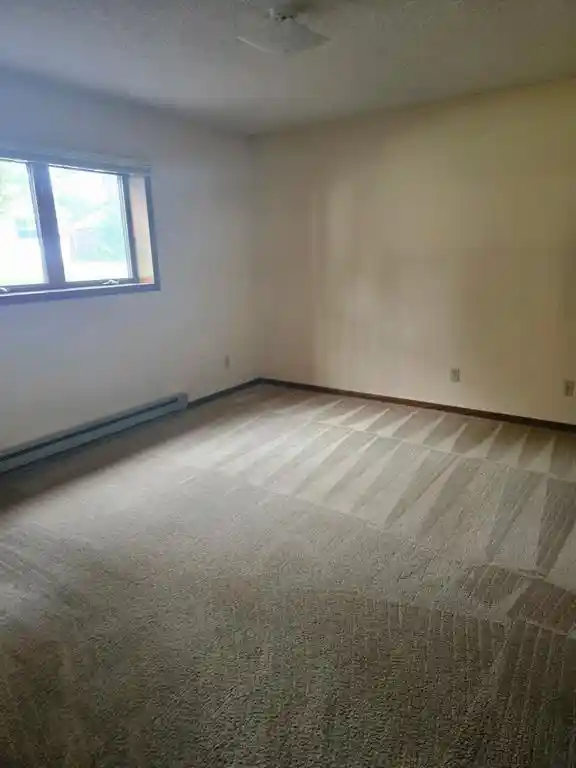 12th image of 816 818 Dorbe Street Street #1-2, Eau Claire, WI 54701 | MLS# 1602363