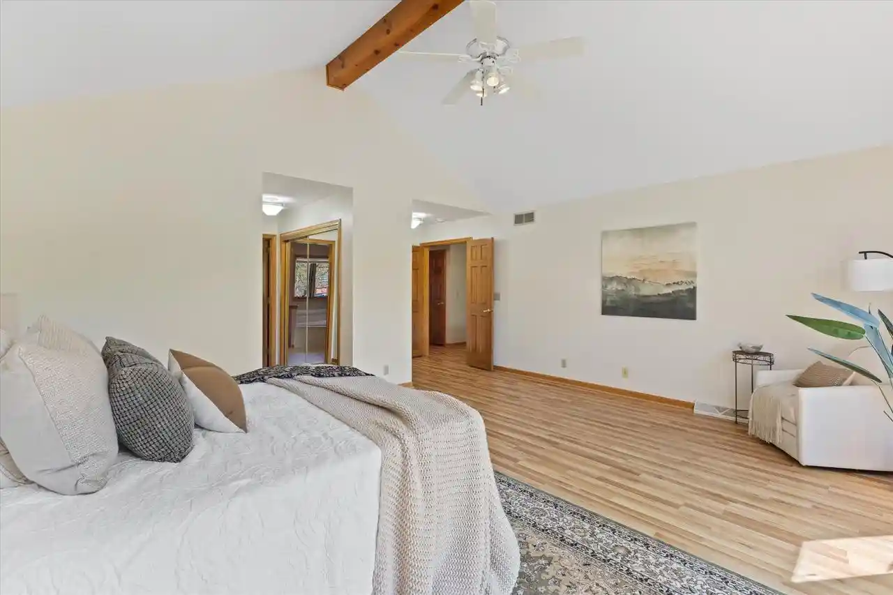 Homes for sale in Muskego, WI | W175S7516 Harbor Circle Circle #2C, Muskego, WI 53150 | MLS# 1967787