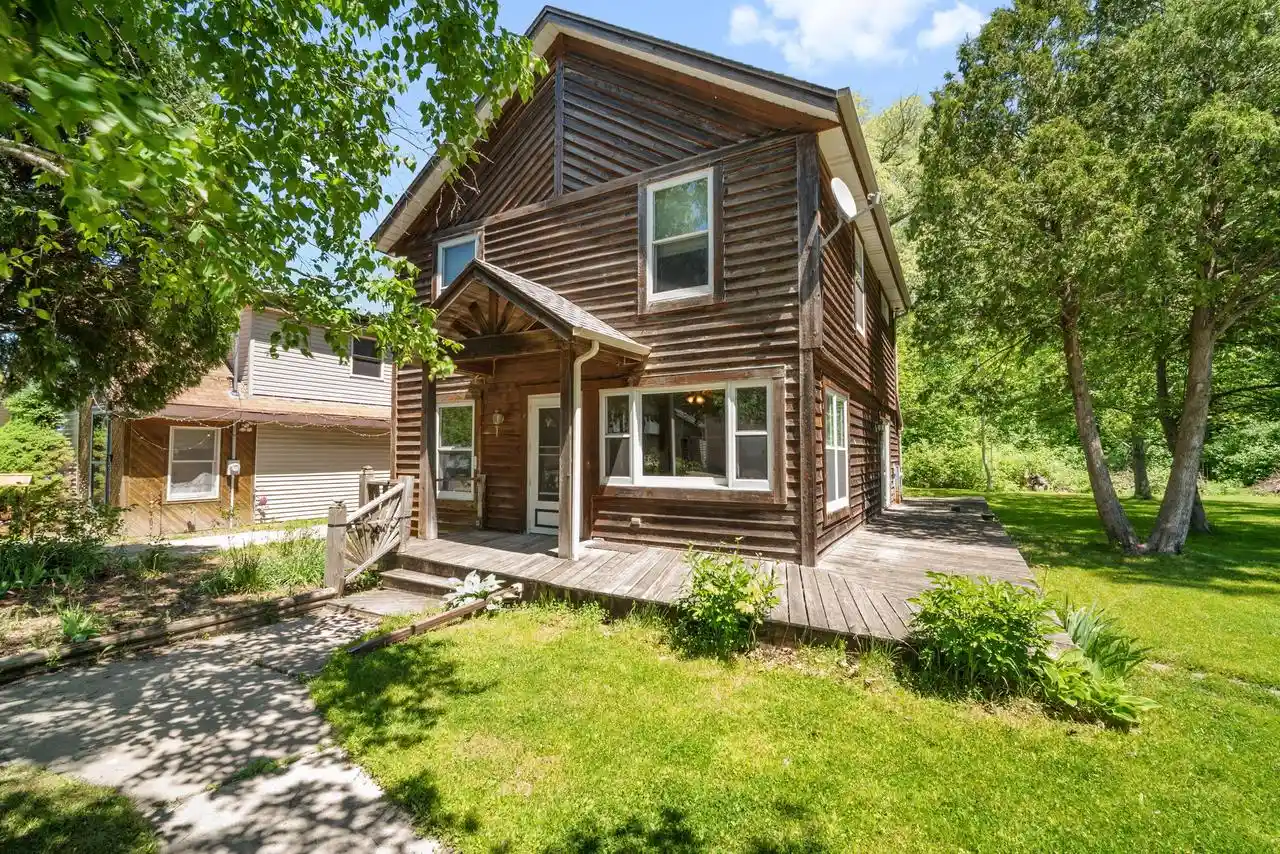 Homes for sale in West Bend, WI | 7218 N River Road Road, West Bend, WI 53090 | MLS# 1967794