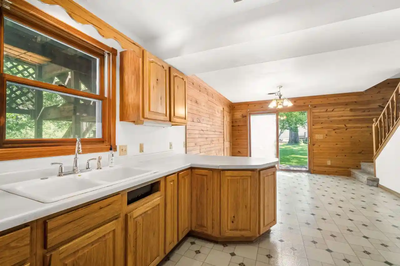 Homes for sale in West Bend, WI | 7218 N River Road Road, West Bend, WI 53090 | MLS# 1967794