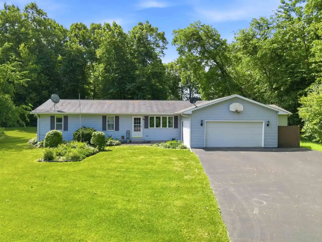 1st image of W7719 Chelen Ridge Dr Dr, Van Dyne, WI 54979 | MLS# 50327587
