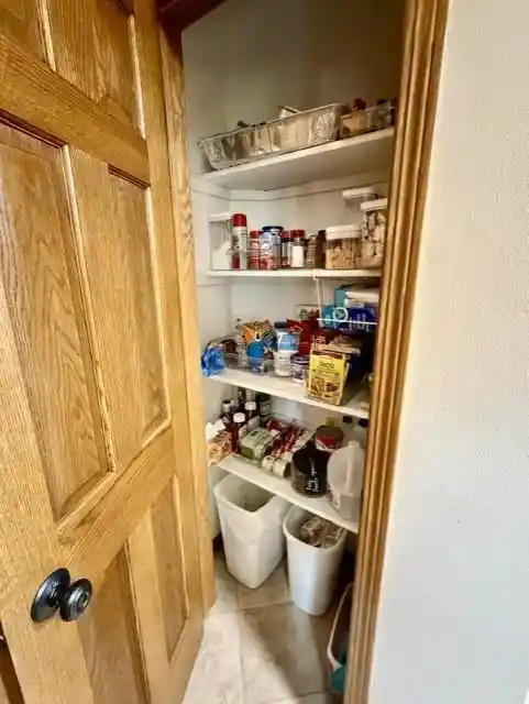 2nd image of 3210 Thornton Dr Dr, Janesville, WI 53548 | MLS# 2026089