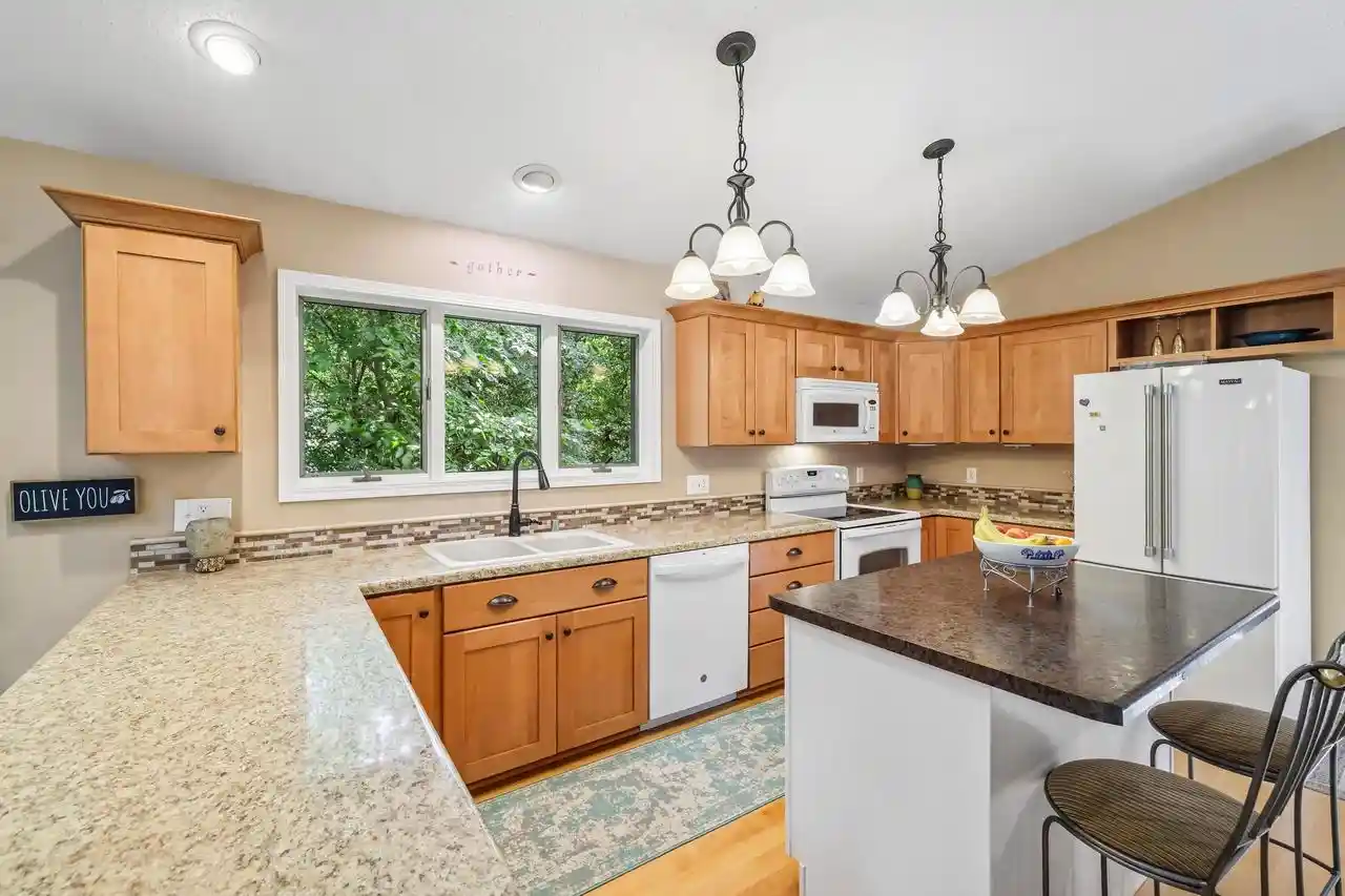 5th image of 501 Allen Street Street, Cambridge, WI 53523 | MLS# 2026102