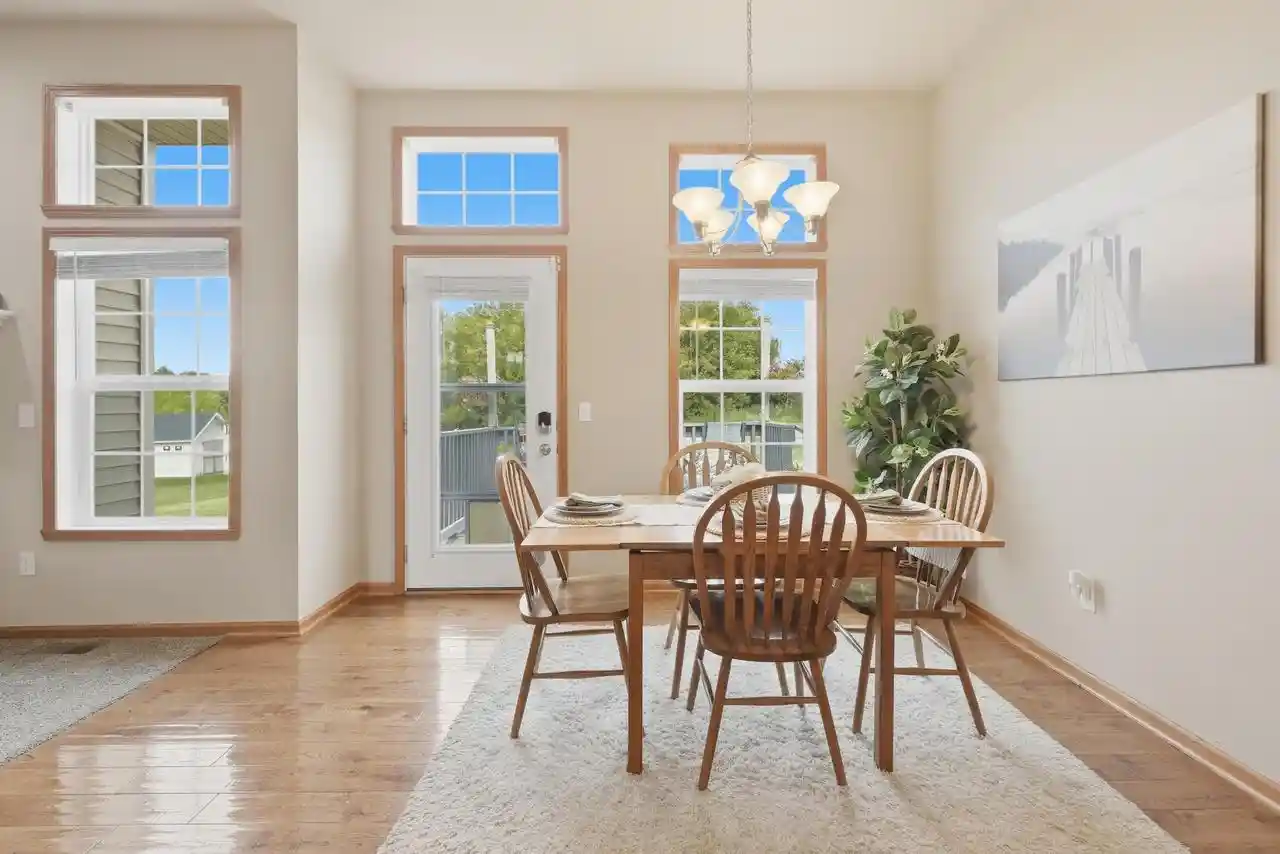 2nd image of 11326 N Crestwood Dr Dr, Edgerton, WI 53534 | MLS# 2026104