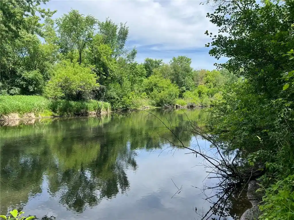 1st image of 1130 River Dr Dr, River Falls, WI 54022 | MLS# 7094887