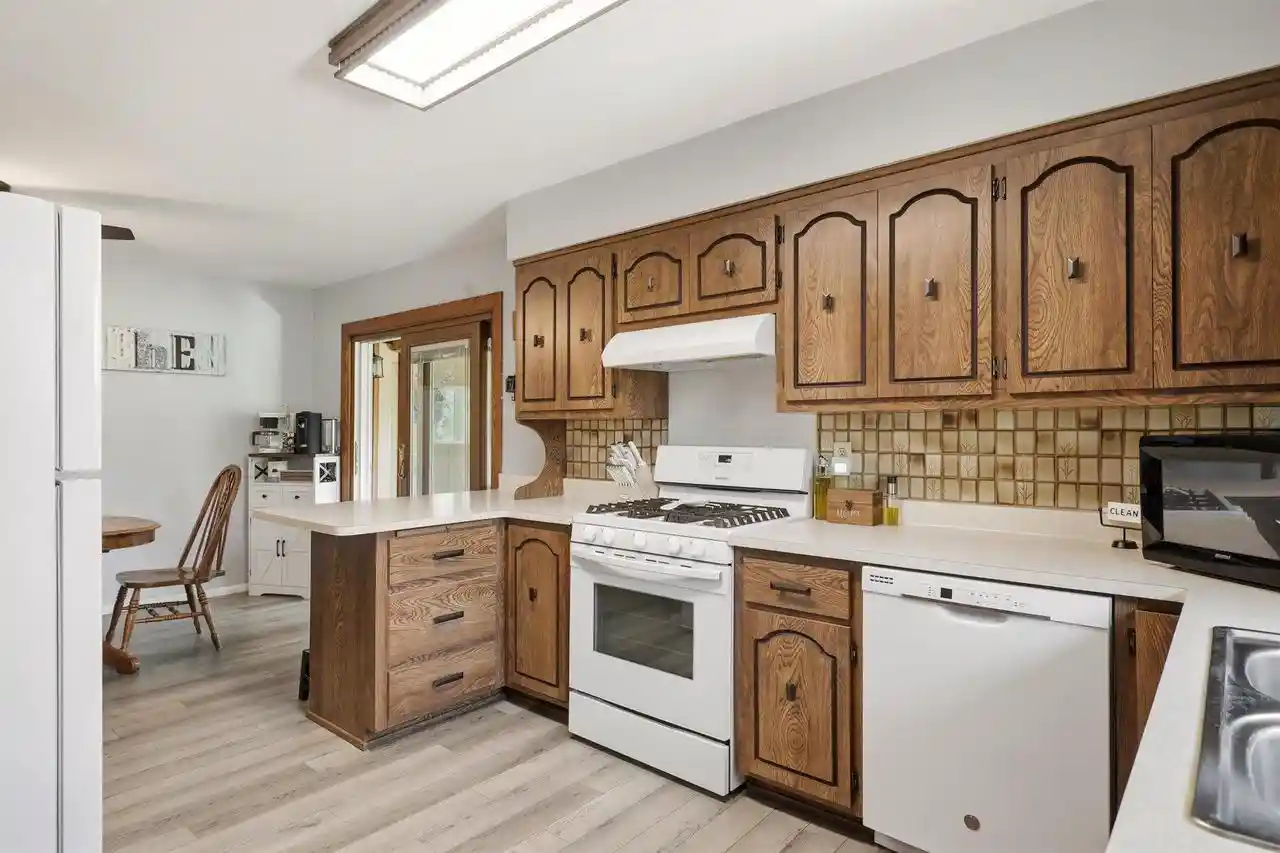 Homes for sale in Franklin, WI | 11610 Sunnybrook Road Road, Franklin, WI 53132 | MLS# 1967839
