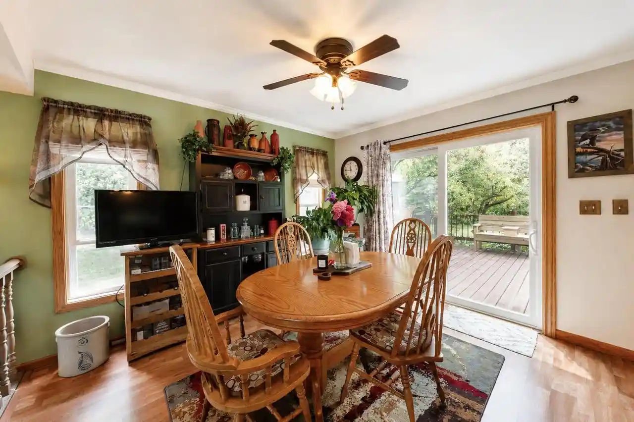 Homes for sale in Kronenwetter, WI | 2033 Kimberly Road Road, Kronenwetter, WI 54455 | MLS# 22602772