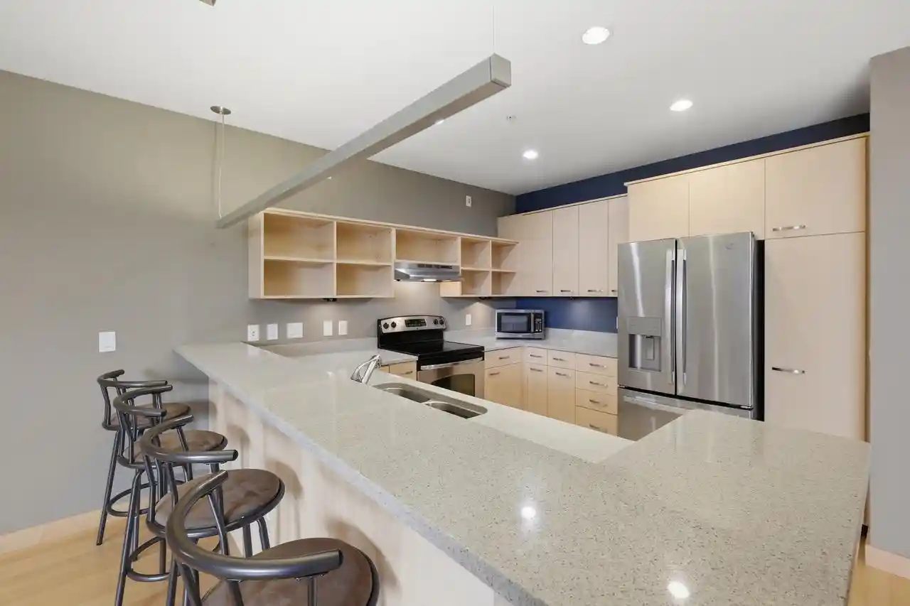 3rd image of 309 W Washington Avenue Avenue #412, Madison, WI 53703 | MLS# 2026113