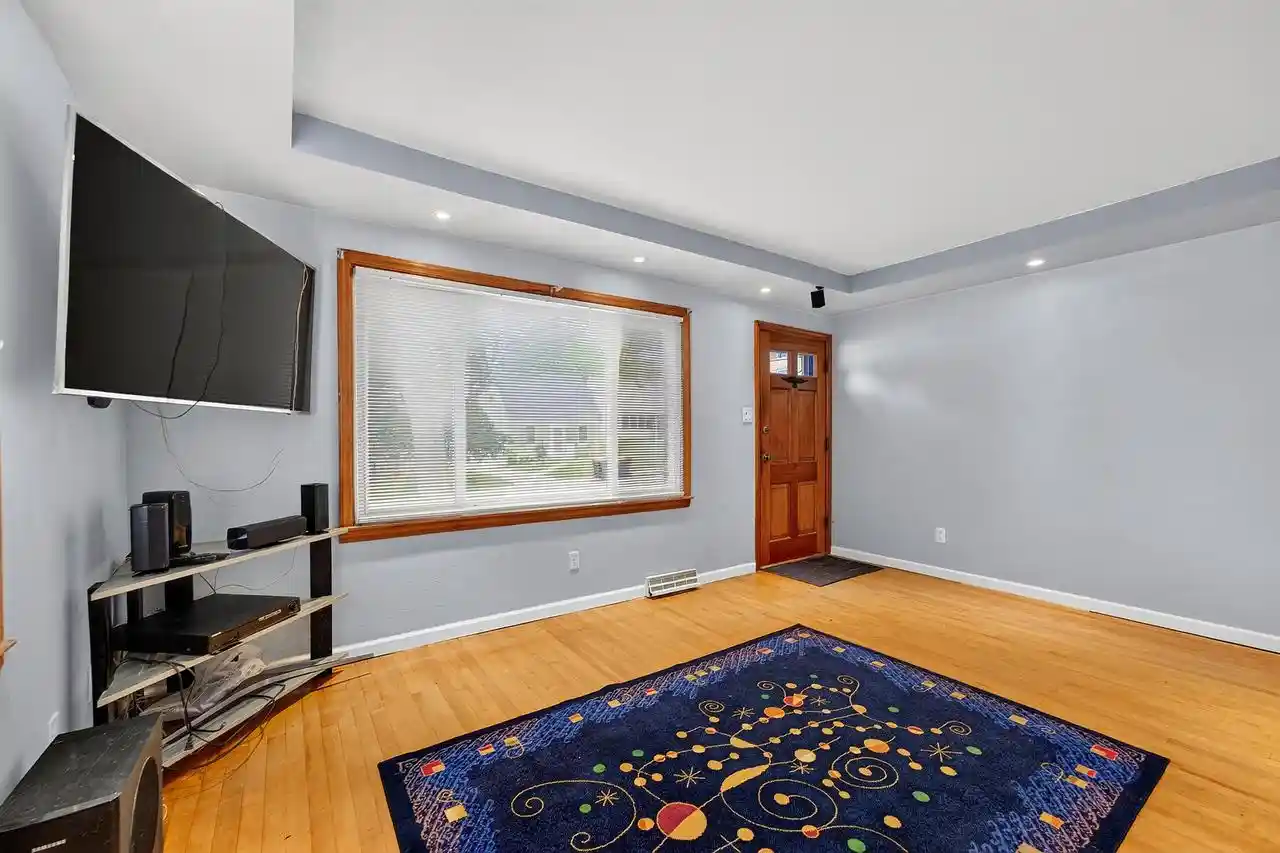 5th image of 9020 W Vincent Pl Pl, Milwaukee, WI 53214 | MLS# 1967868
