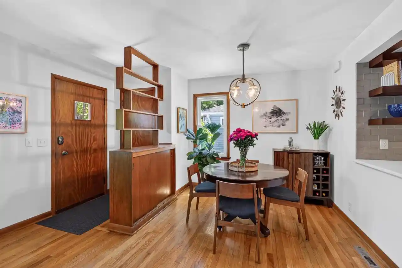 5th image of 526 Woodside Terrace Terrace, Madison, WI 53711 | MLS# 2026120