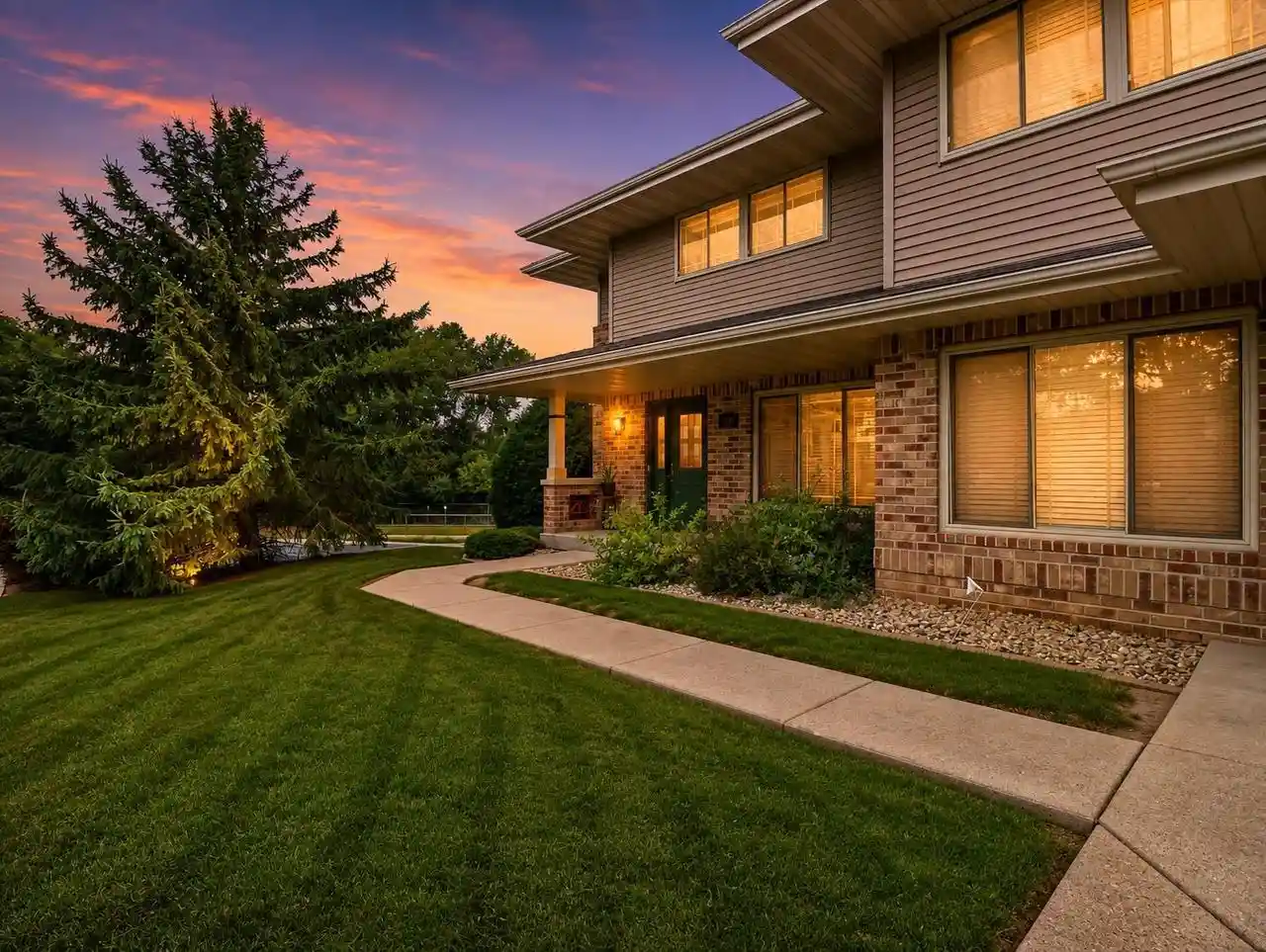 1st image of 120 Meadowside Dr Dr, Verona, WI 53593 | MLS# 2026126